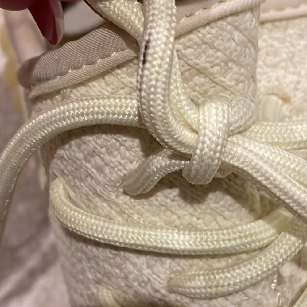 Yeezy Boost 350 “Butter” - Picture 9 of 9